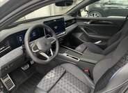 Volkswagen Passat Kombi 1,5 l 200 kw