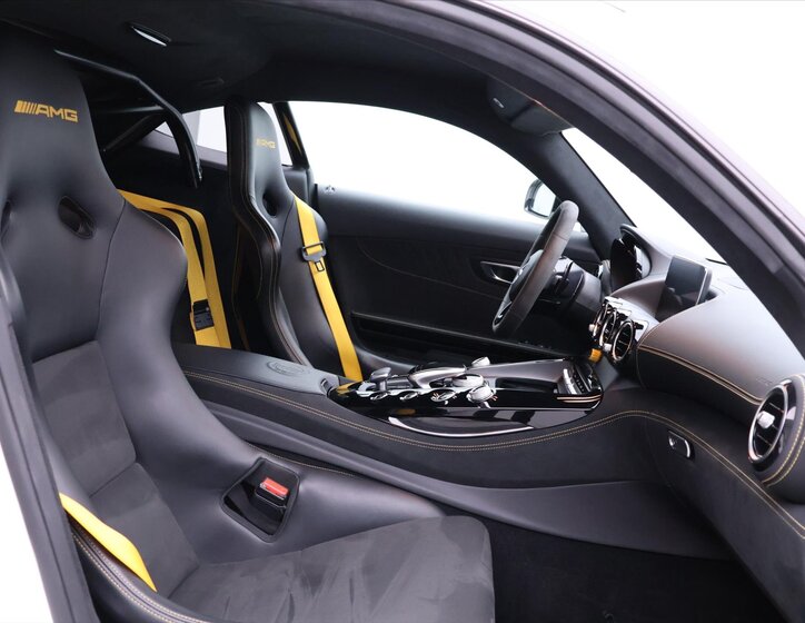 Mercedes-Benz AMG GT Kupé 4,0 l 430 kw