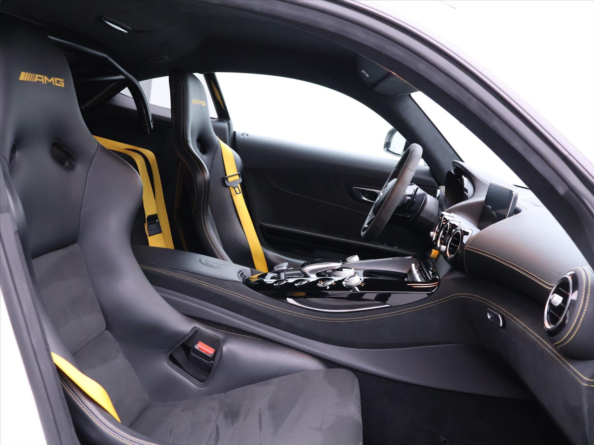 Mercedes-Benz AMG GT Kupé 4,0 l 430 kw