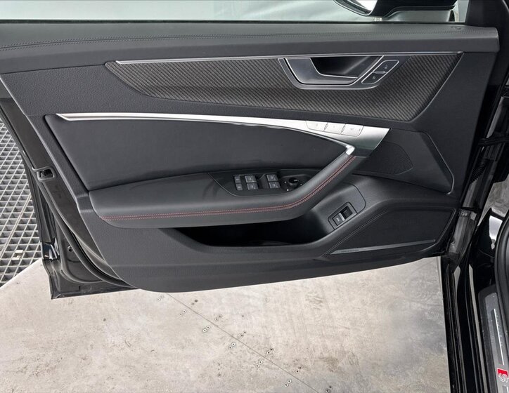 Audi S6 Kombi 3,0 l 253 kw