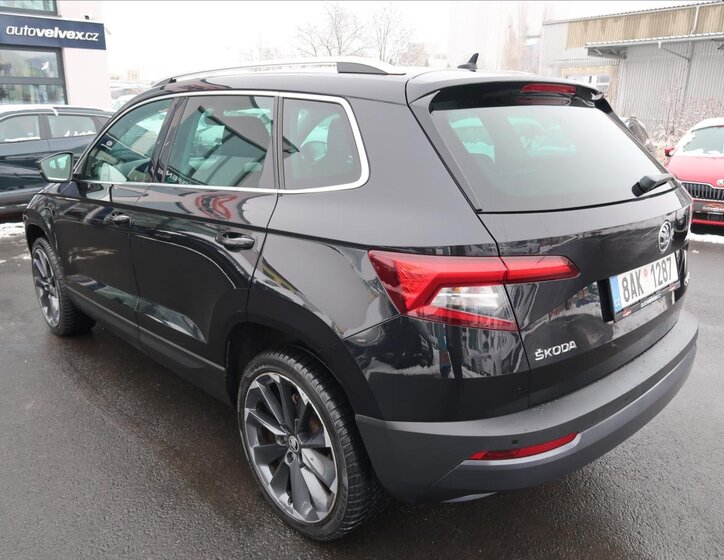 Škoda Karoq SUV 1,6 l 85 kw