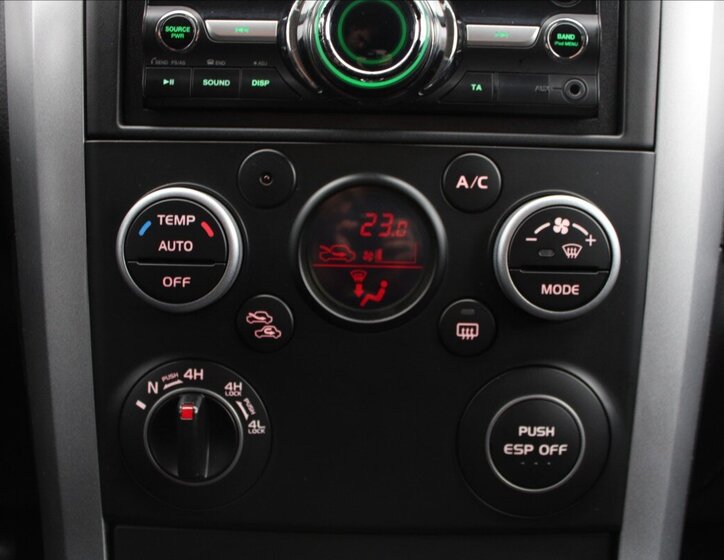 Suzuki Grand Vitara 13