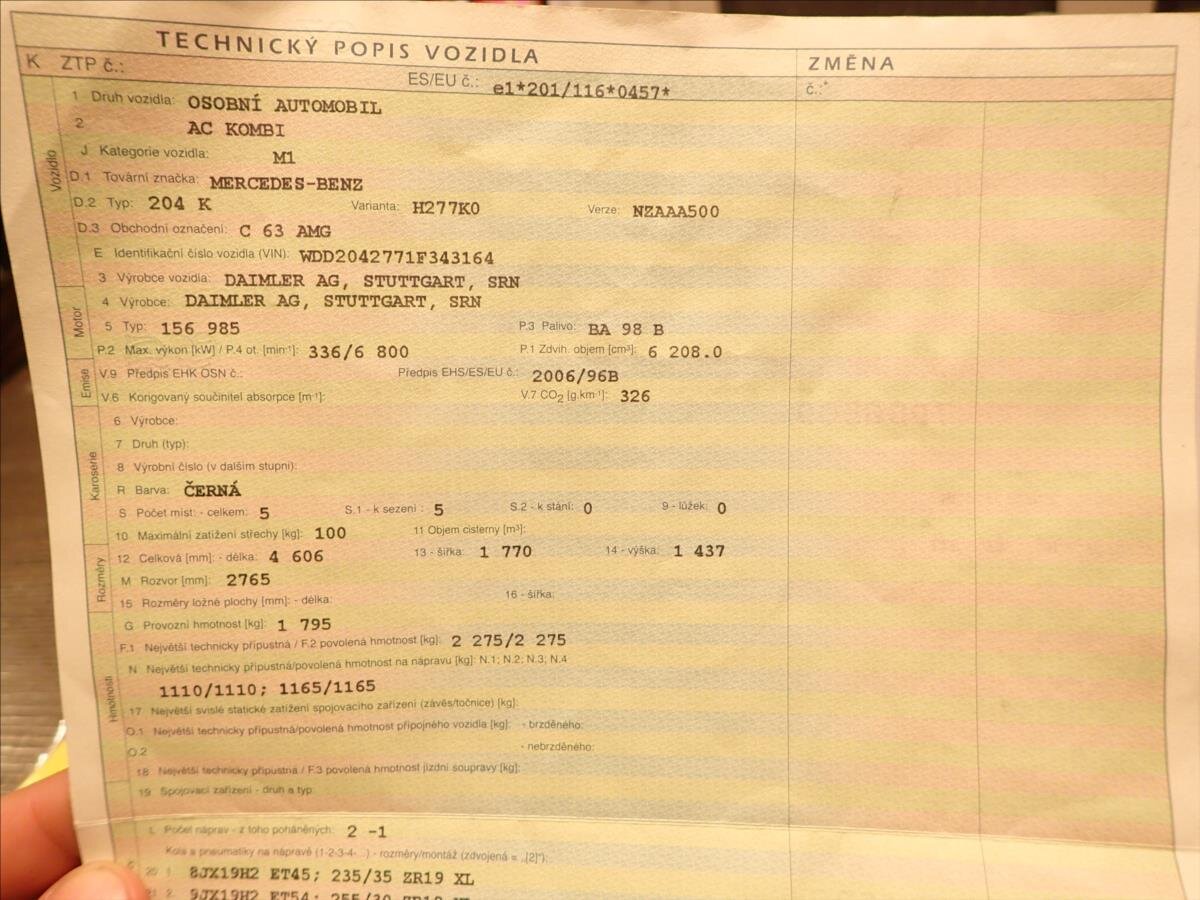 Mercedes-Benz Třídy C Kombi 6,2 l 336 kw