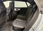 Audi Q8 10