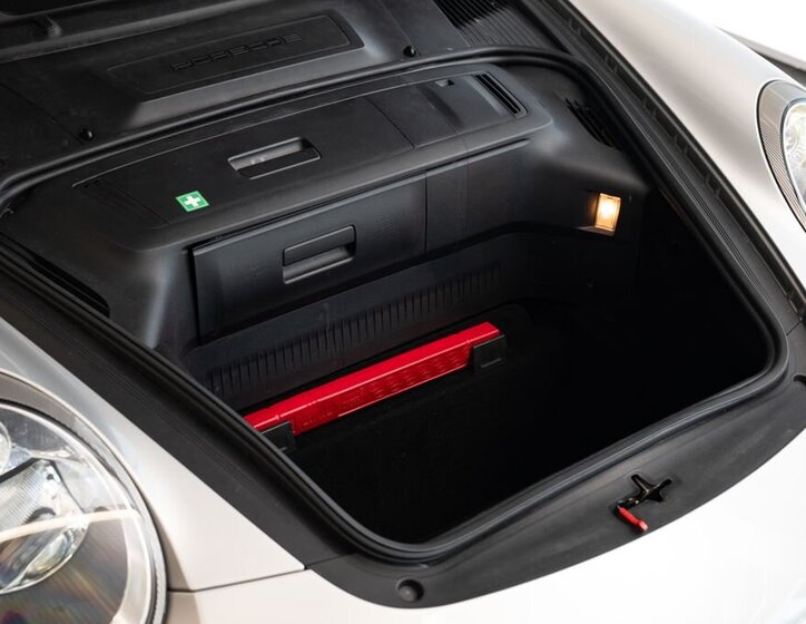Porsche 911 Kupé 3,8 l 261 kw