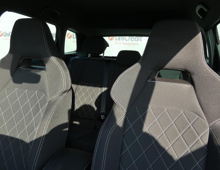 Škoda Karoq SUV / Terénní 2,0 l 110 kw