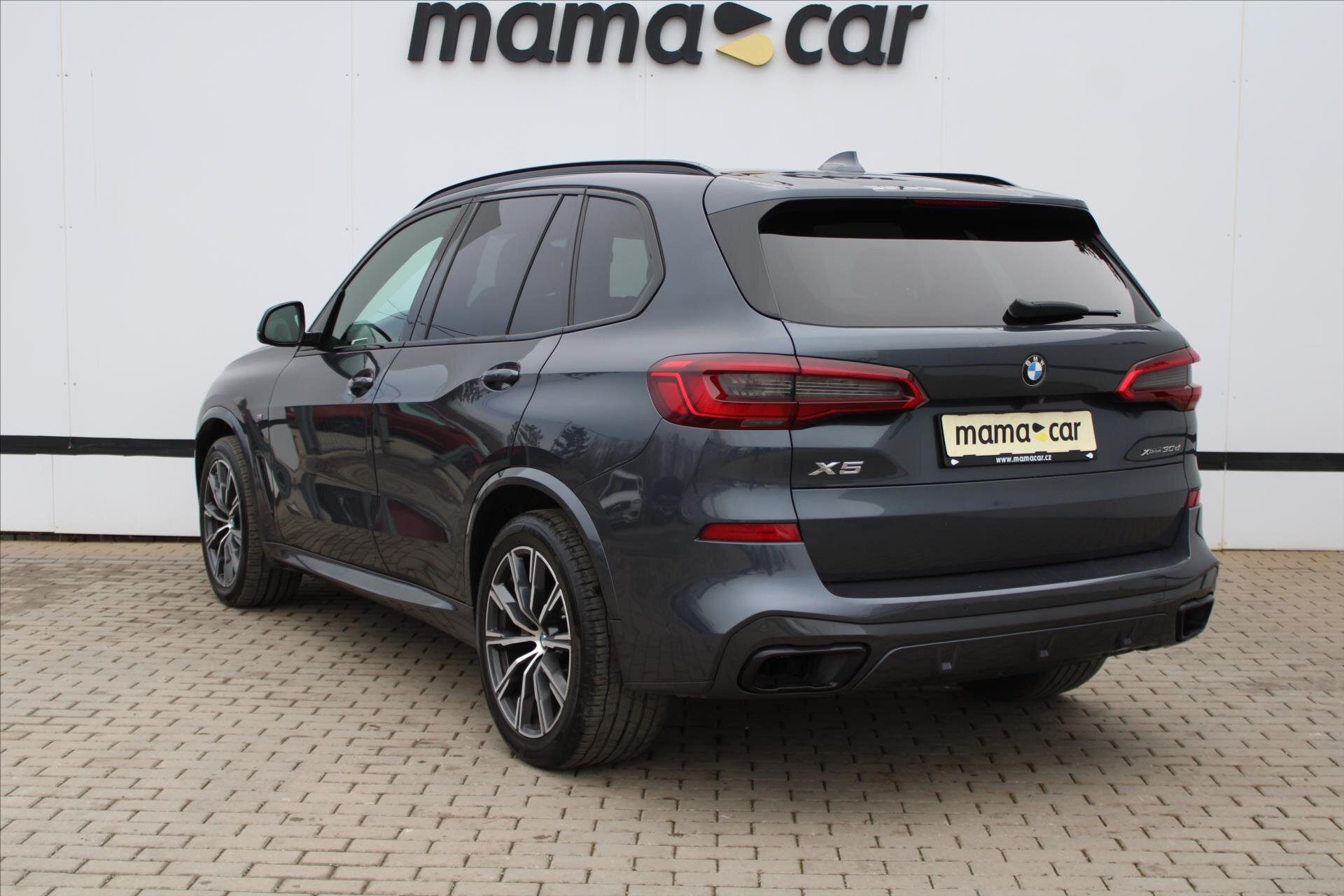 BMW X5 SUV 3,0 l 195 kw