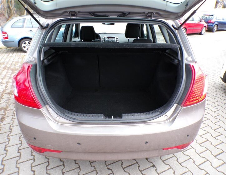 KIA Ceed Kombi 1,4 l 66 kw