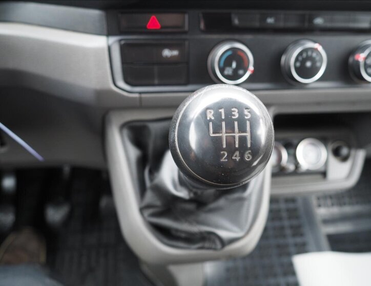 Volkswagen Crafter Sklápěč 2,0 l 103 kw