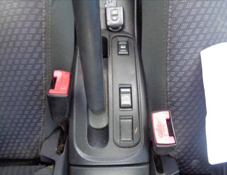 Nissan Micra Kabriolet 1,4 l 65 kw