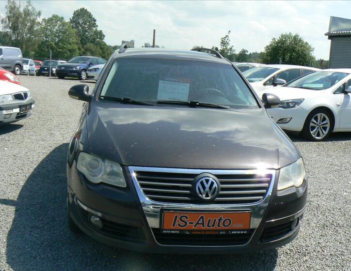 Volkswagen Passat 2