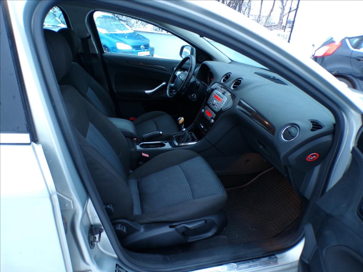 Ford Mondeo Kombi 2,0 l 103 kw