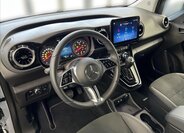 Mercedes-Benz Třídy T 9