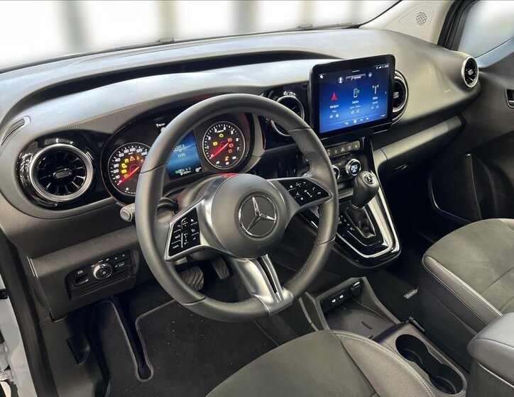 Mercedes-Benz Třídy T 9