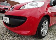 Peugeot 107 11