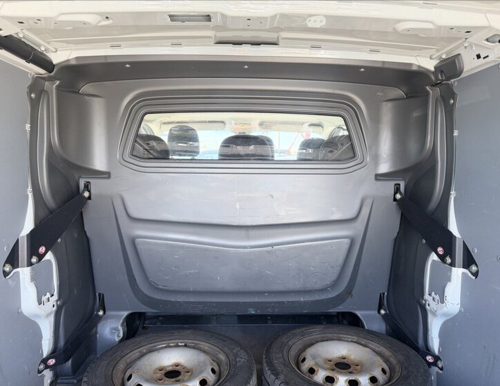 Opel Vivaro Ostatní 1,6 l 85 kw