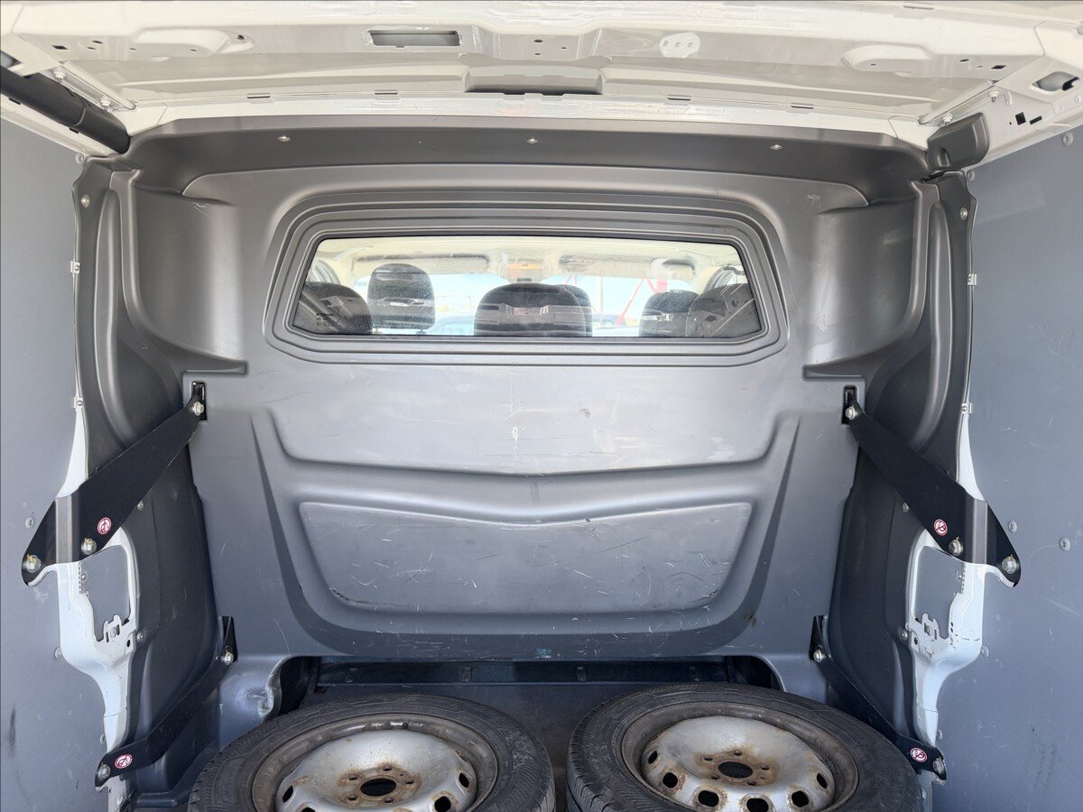 Opel Vivaro Ostatní 1,6 l 85 kw