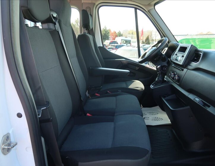 Renault Master Ostatní 2,3 l 100 kw