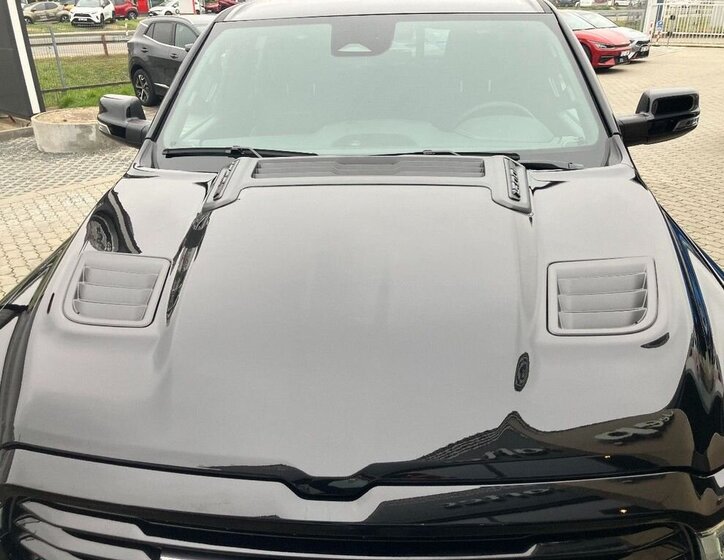 Dodge RAM Pick-up 3,0 l 313 kw