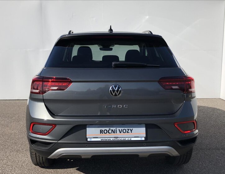 Volkswagen T-Roc 8