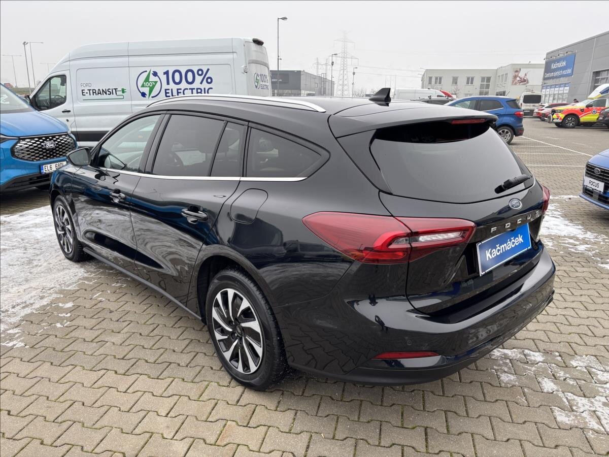 Ford Focus Kombi 999,0 92 kw