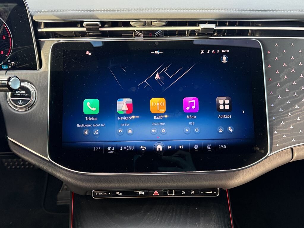 Mercedes-Benz Třídy E Sedan / Limuzína 2,0 l 145 kw