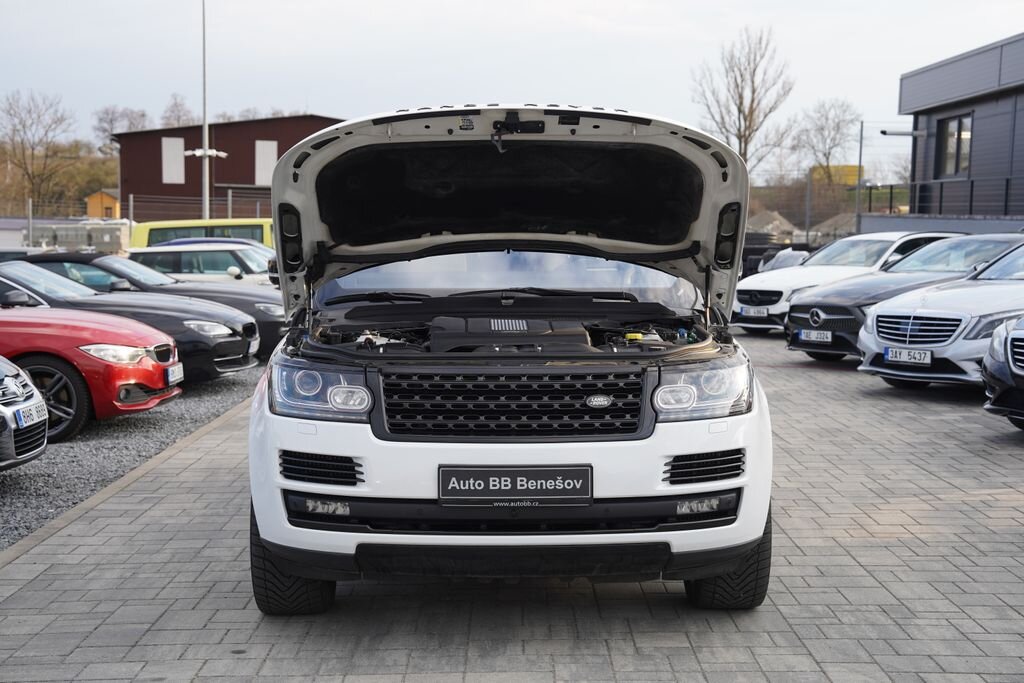 Land Rover Range Rover SUV / Terénní 4,4 l 250 kw