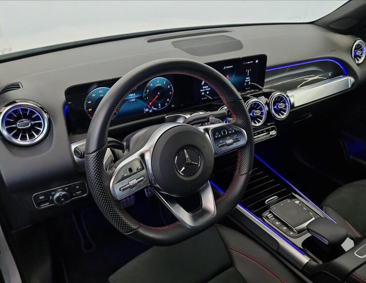 Mercedes-Benz GLB SUV 1,3 l 120 kw