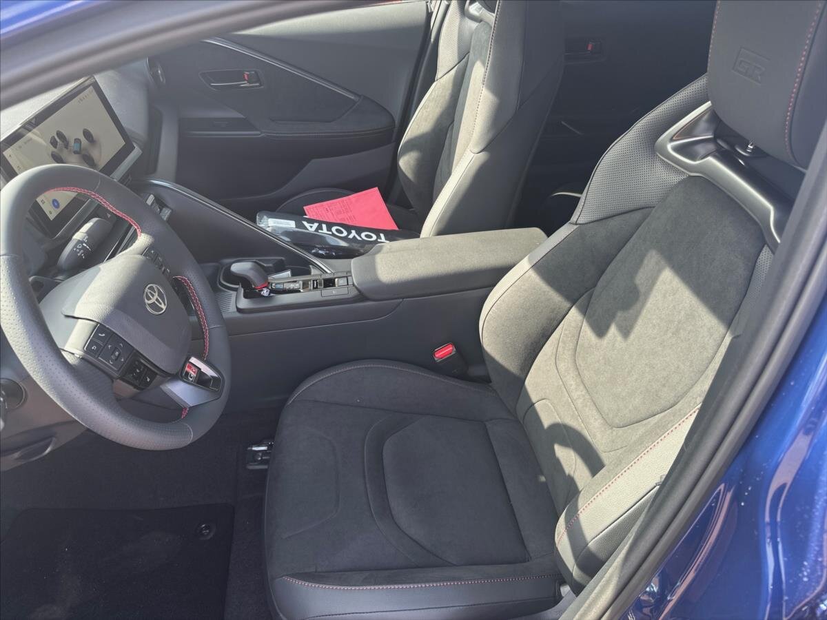 Toyota C-HR Hatchback 1,8 l 72 kw