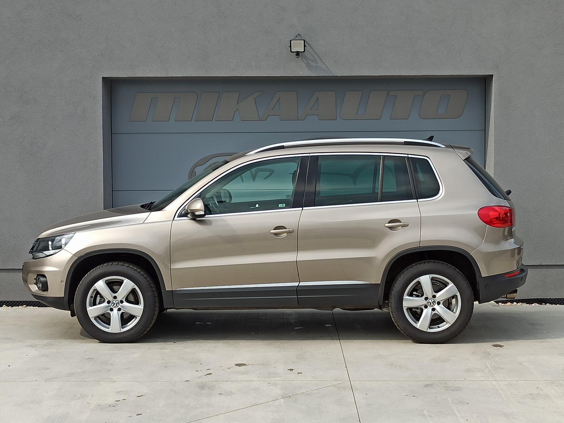 Volkswagen Tiguan SUV 2,0 l 103 kw