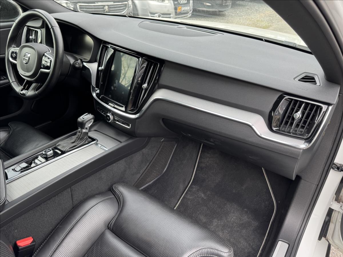 Volvo V60 Kombi 2,0 l 110 kw