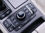 Hyundai Genesis Sedan 3,8 l 232 kw