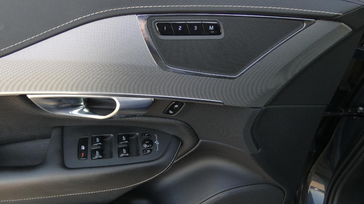 Volvo XC90 SUV / Terénní 2,0 l 173 kw