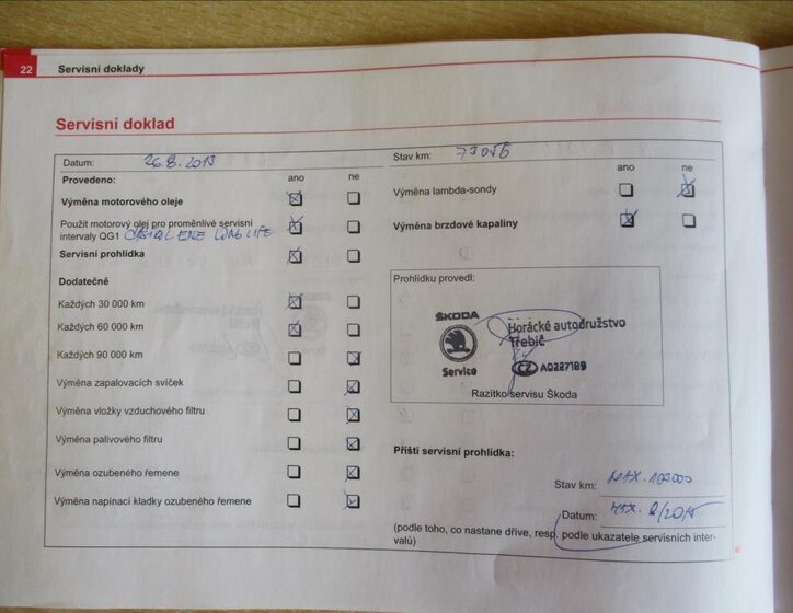 Škoda Octavia Sedan / Limuzína 1,6 l 75 kw