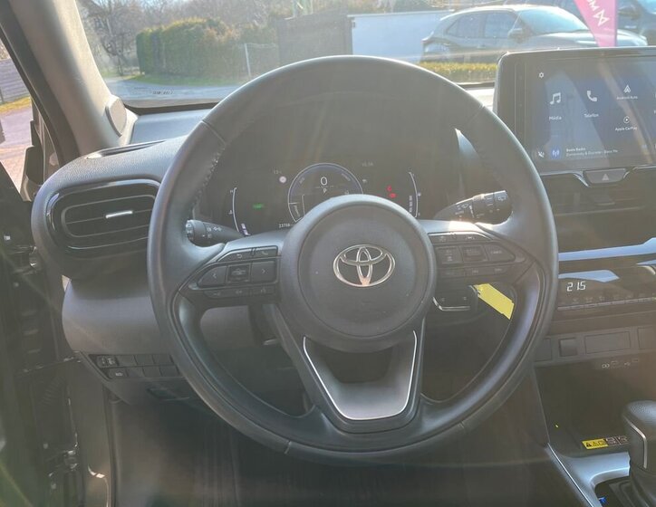 Toyota Yaris Cross SUV / Terénní 1,5 l 68 kw