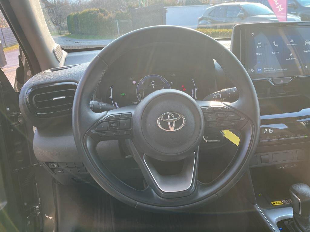 Toyota Yaris Cross SUV / Terénní 1,5 l 68 kw