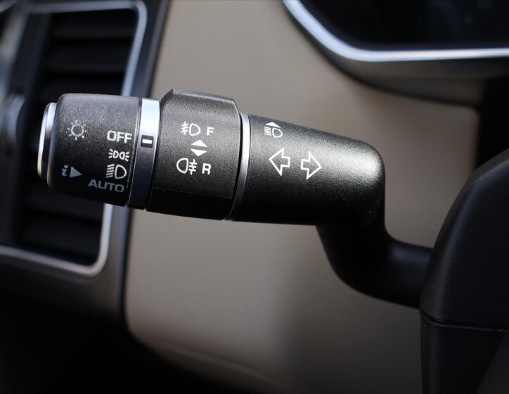 Land Rover Range Rover Sport SUV / Terénní 3,0 l 215 kw