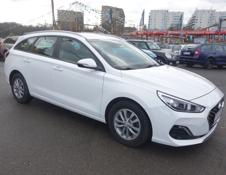 Hyundai i30 6