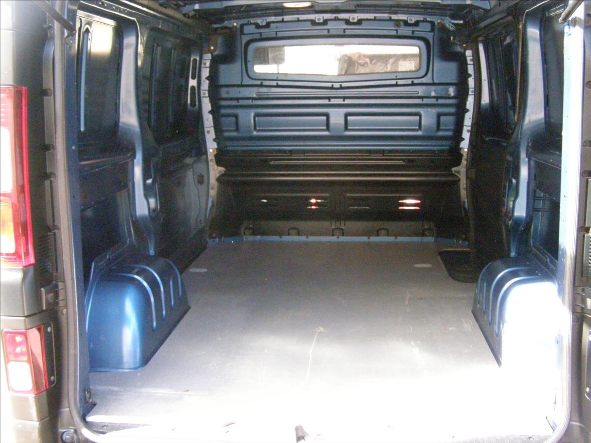 Opel Vivaro Ostatní 1,6 l 89 kw