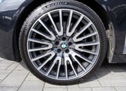 BMW Řada 7 Sedan / Limuzína 6,6 l 430 kw