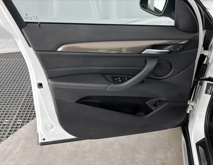 BMW X1 SUV / Terénní 2,0 l 140 kw