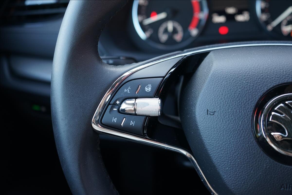 Škoda Octavia Sedan 1,5 l 110 kw