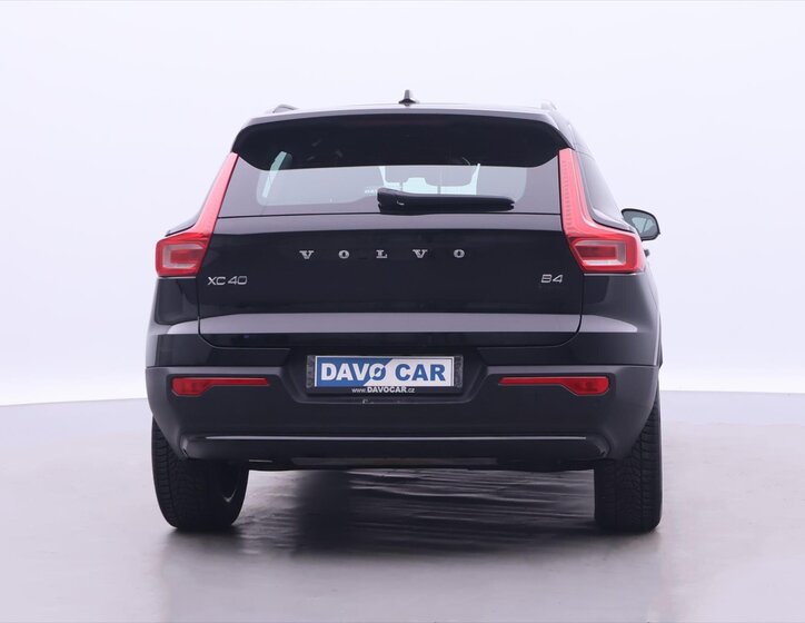 Volvo XC40 SUV 2,0 l 145 kw