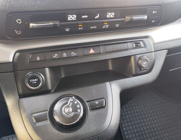 Citroën SpaceTourer VAN / Minibus 2,0 l 130 kw