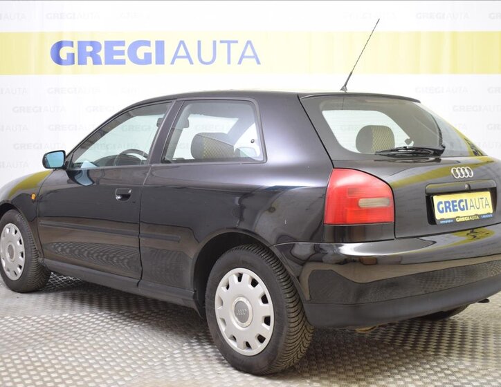 Audi A3 Hatchback 1,6 l 74 kw