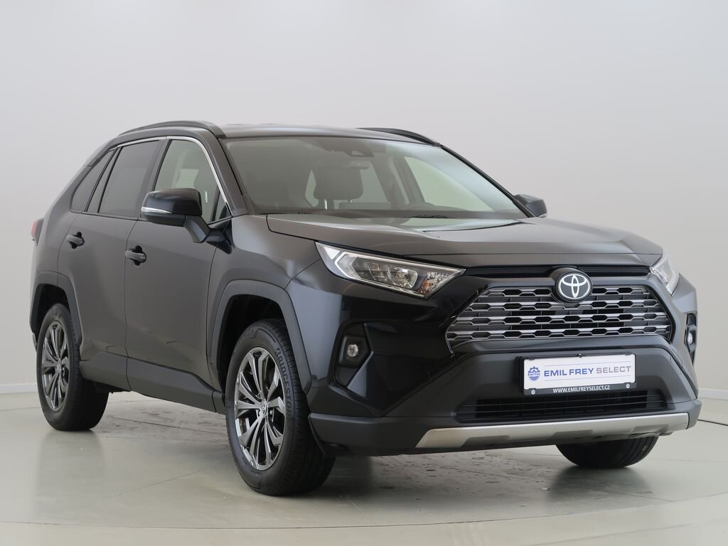 Toyota RAV4 SUV 2,0 l 129 kw
