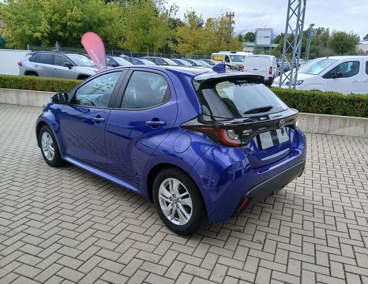 Toyota Yaris 4