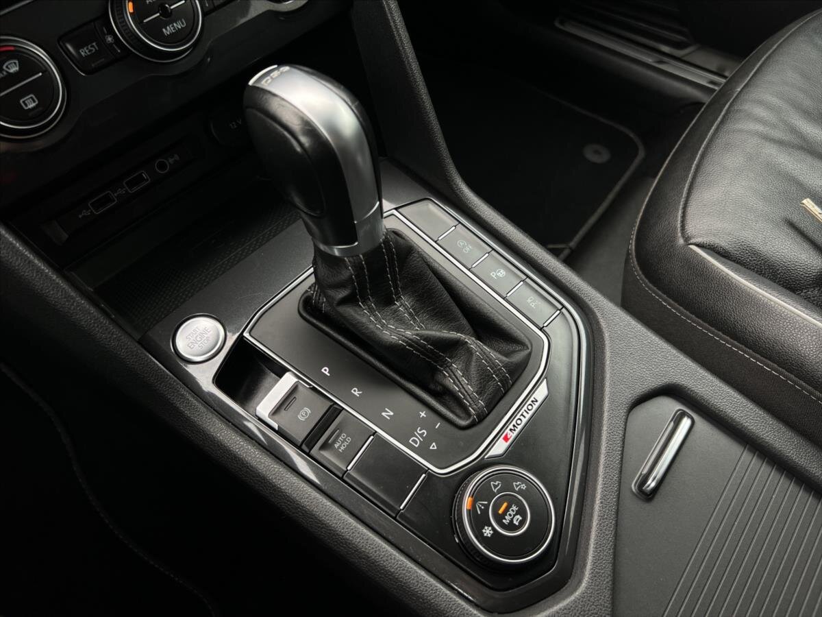 Volkswagen Tiguan Kombi 2,0 l 176 kw