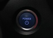 Toyota Corolla Sedan / Limuzína 1,8 l 90 kw