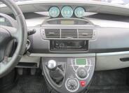 Peugeot 807 9